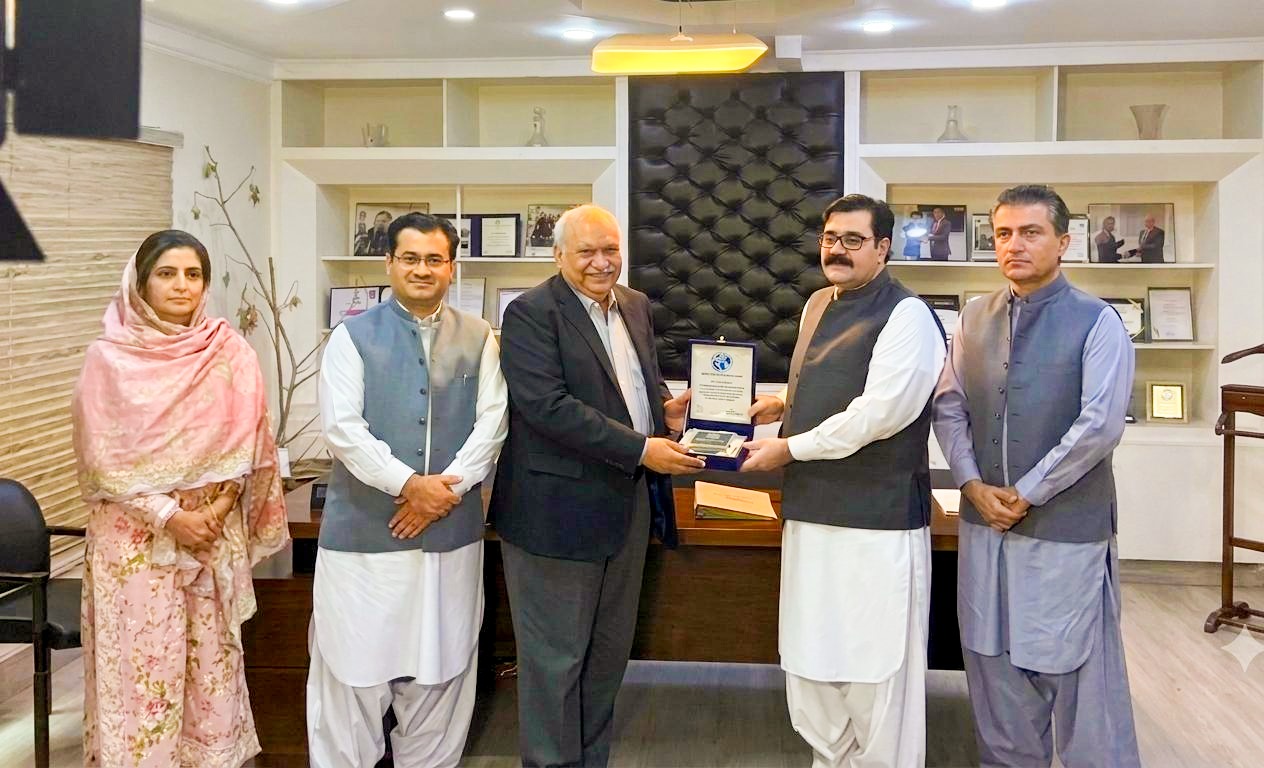 حکومت بلوچستان اور ویژن فار ایجوکیشن فاؤنڈیشن کے درمیان مفت کارنیا ٹرانسپلانٹ کے لیے معاہدہ