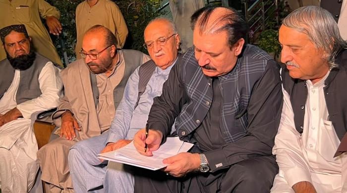 حکومت بلوچستان اور دھرنا کمیٹی میں معاہدہ، شہدائے زیارت کے مطالبات پر عملدرآمد اور جوڈیشل کمیشن پر اتفاق