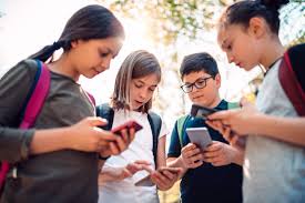 Australia Imposes Social Media Ban for Children Under 16