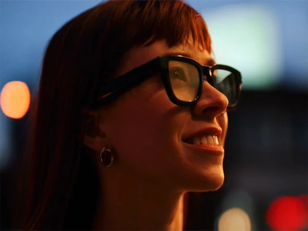 Google Set to Launch New AI Glasses Featuring Built-In Gemini Assistant