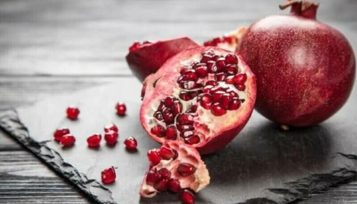 Why Should You Eat Pomegranate Seeds? Health Benefits Explained