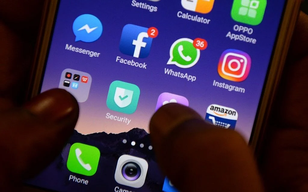 EU Plans New Restrictions on Social Media and AI Use